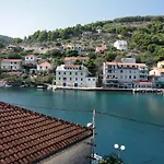 By The Sea Stomorska, Solta - 5239 Daire *