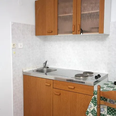 By The Sea Stomorska, Solta - 5239 Apartman *