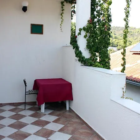 By The Sea Stomorska, Solta - 5239 Apartman Stomorska